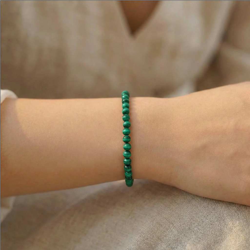 Bracelet fin en malachite naturelle — Perles 3 mm