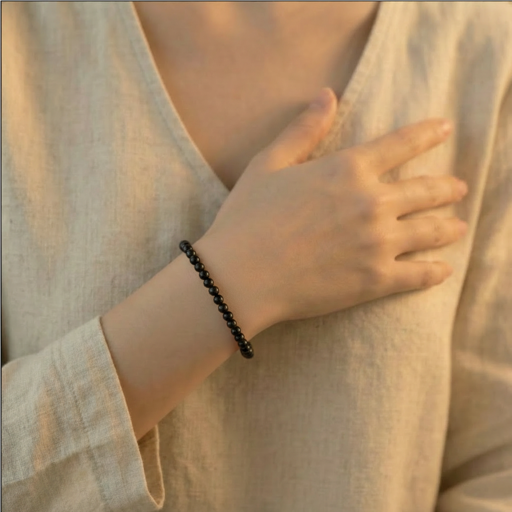 Bracelet fin en obsidienne naturelle — Perles 4 mm